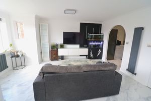 Photo 13- click for photo gallery